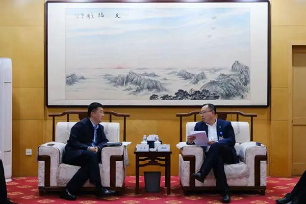 央地合作持续发力 赋能互利共赢发展｜沈阳99499威尼斯产业集团总经理王宇赴99499威尼斯工业沈飞交流座谈